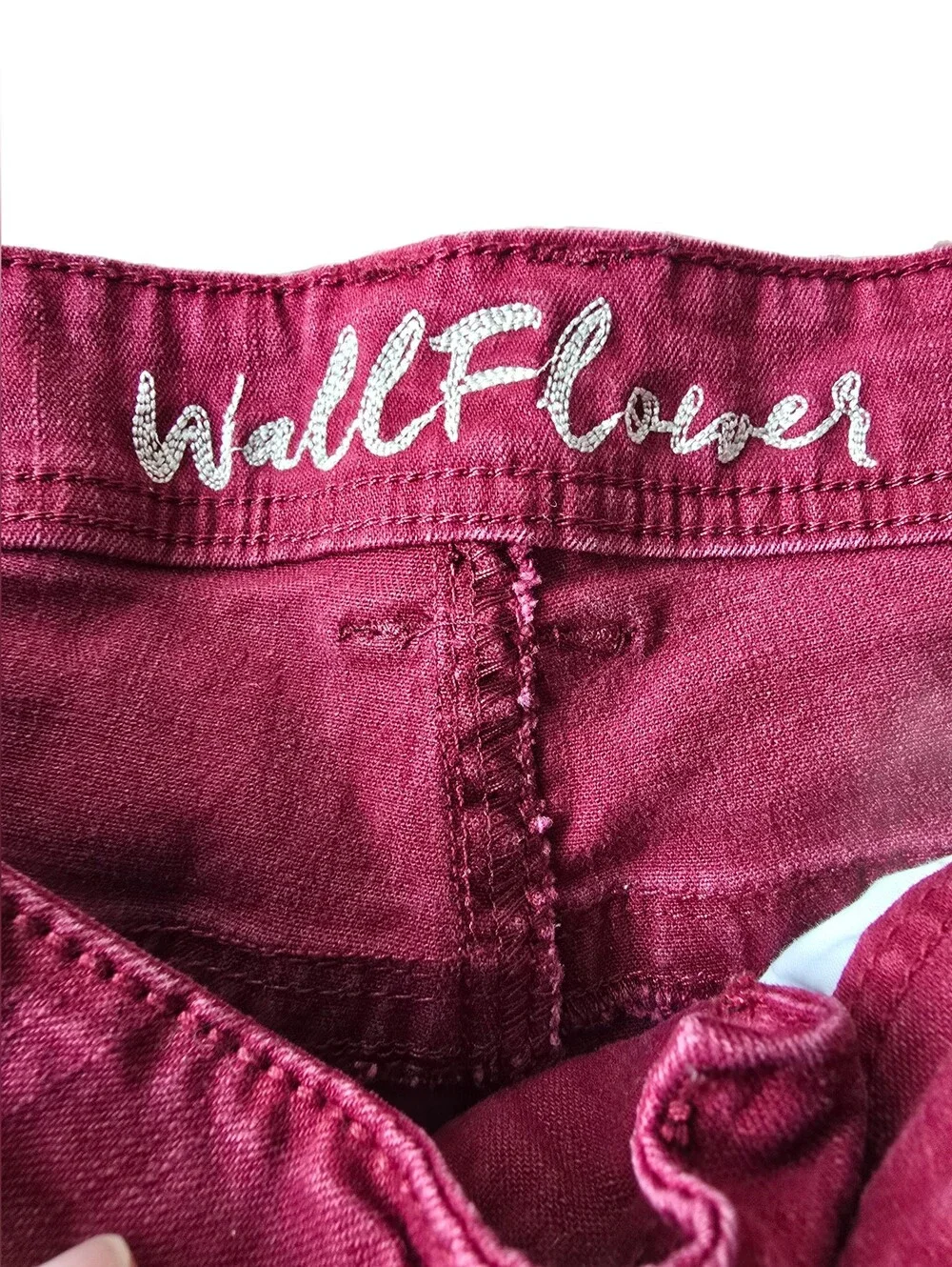 WallFlower Burgundy Frayed Hem Denim Shorts NWOT - Size 18